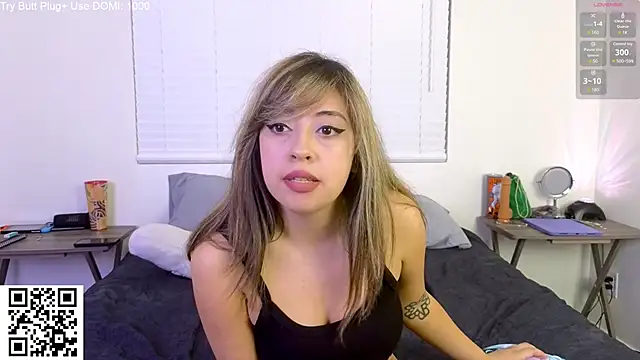 AriannaPena online show from January 13, 2025, 3:45 am