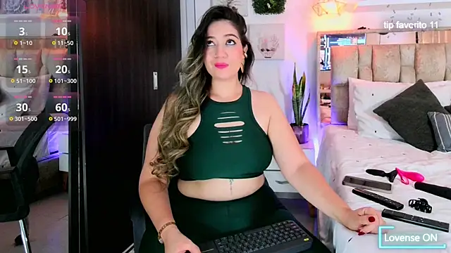Snapshot of Dulce_Morrys chatting on August 1, 2026, 8:52 pm Dulce Morrys online show from August 1, 2026, 8:52 pm