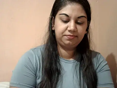 bellachow10 online show from July 10, 2026, 8:18 am