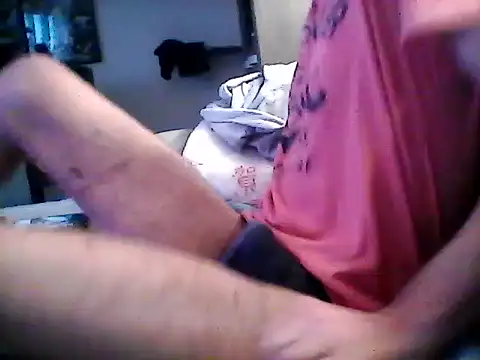 Snapshot of mickzizi chatting on December 9, 2024, 8:44 am mickzizi online show from December 9, 2024, 8:44 am