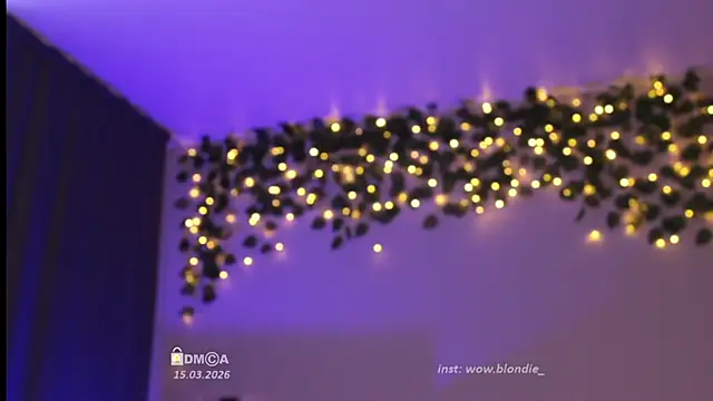 Snapshot of Blondie_Bunny chatting on March 15, 2026, 3:34 am Blondie Bunny online show from March 15, 2026, 3:34 am