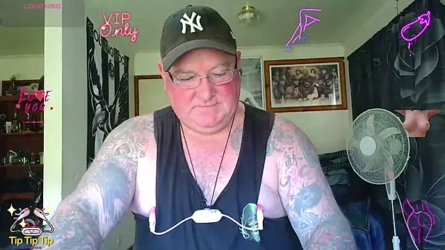 Snapshot of HOTANAL chatting on June 7, 2026, 2:05 am HOTANAL online show from June 7, 2026, 2:05 am