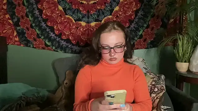 Snapshot of sweetandwet_daddy chatting on October 26, 2025, 4:18 am sweetandwet daddy online show from October 26, 2025, 4:18 am