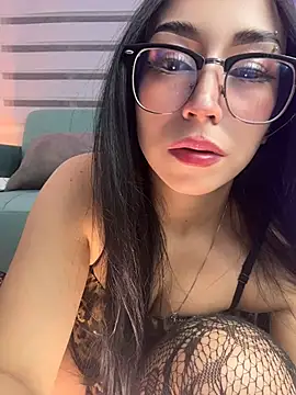 sophie cute66 online show from May 2, 2026, 5:56 am