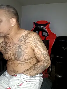 yellowwetfox online show from February 10, 2026, 2:10 pm