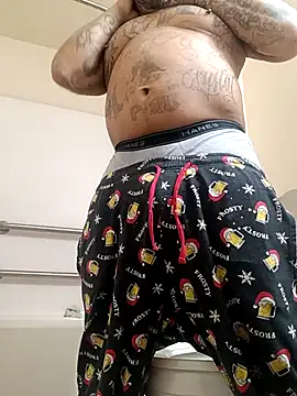 yellowwetfox online show from February 22, 2026, 8:13 am