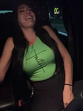 Snapshot of annablisss chatting on October 19, 2025, 3:18 am annablisss online show from October 19, 2025, 3:18 am