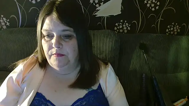 Snapshot of HouseWifeWhore_Milf chatting on September 27, 2025, 10:26 pm HouseWifeWhore Milf online show from September 27, 2025, 10:26 pm