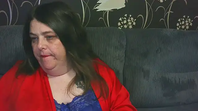 Snapshot of HouseWifeWhore_Milf chatting on June 21, 2026, 1:08 am HouseWifeWhore Milf online show from June 21, 2026, 1:08 am