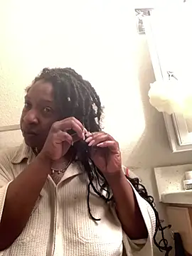 markquanna online show from February 17, 2026, 3:25 am