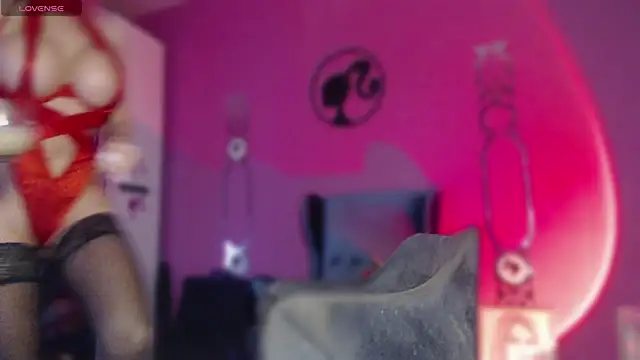 Snapshot of Tallso_sex chatting on January 8, 2025, 11:43 am Tallso sex online show from January 8, 2025, 11:43 am