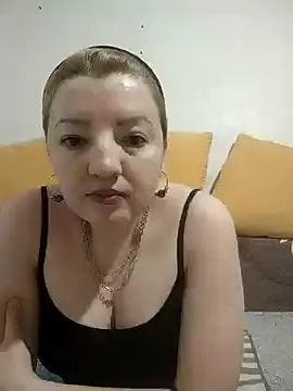 Snapshot of stefanyharper16 chatting on February 19, 2025, 12:44 pm stefanyharper16 online show from February 19, 2025, 12:44 pm