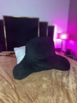 Snapshot of KarissaChantelle chatting on December 22, 2024, 2:06 am KarissaChantelle online show from December 22, 2024, 2:06 am