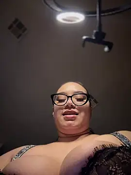 CarmelaAnthony online show from January 4, 2025, 2:46 pm