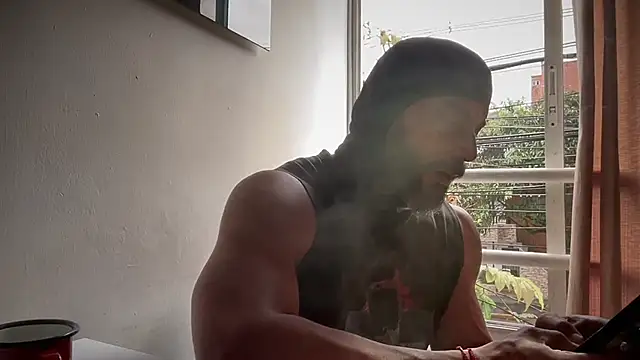 romeolovedark online show from January 11, 2026, 5:29 pm