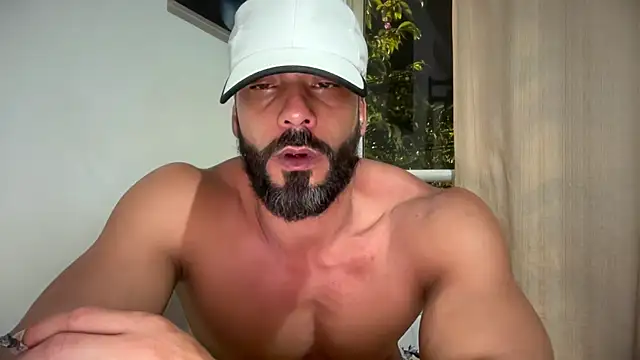 romeolovedark online show from April 23, 2026, 6:58 am