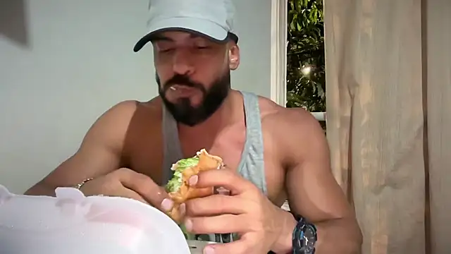 romeolovedark online show from July 8, 2026, 4:17 am
