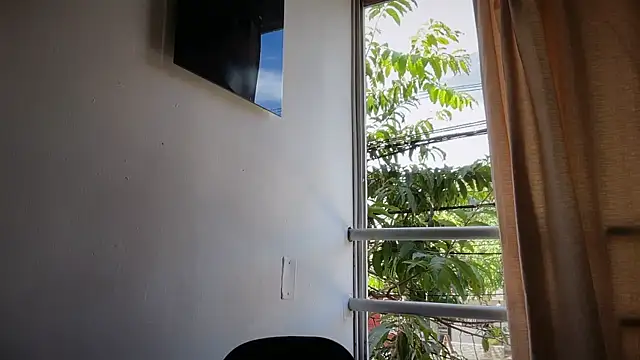 romeolovedark online show from July 13, 2026, 3:48 pm