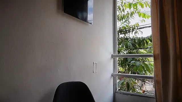 romeolovedark online show from July 22, 2026, 4:54 pm