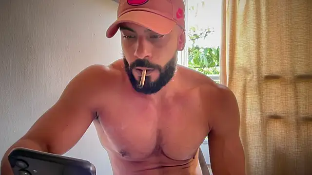 romeolovedark online show from July 24, 2026, 3:10 pm