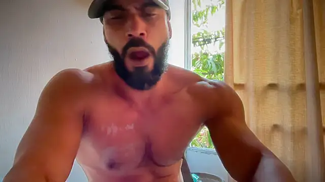 romeolovedark online show from July 29, 2026, 1:31 pm