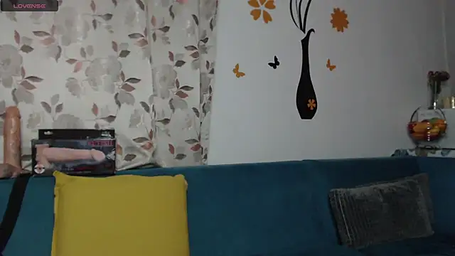 Snapshot of Goddess_Tina chatting on September 28, 2025, 3:39 pm Goddess Tina online show from September 28, 2025, 3:39 pm