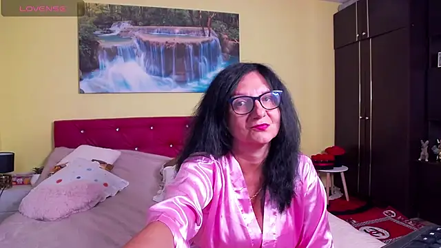 Snapshot of AlexaMorreno chatting on July 13, 2026, 7:38 pm AlexaMorreno online show from July 13, 2026, 7:38 pm