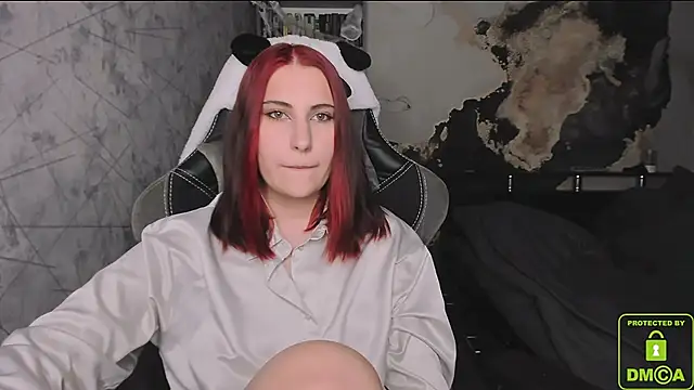 Snapshot of dj_eban_ chatting on October 5, 2025, 3:32 pm dj eban online show from October 5, 2025, 3:32 pm