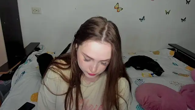 Snapshot of NataliEvans chatting on May 17, 2026, 8:38 pm NataliEvans online show from May 17, 2026, 8:38 pm