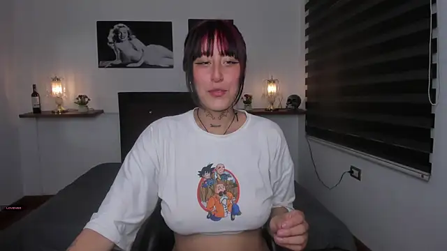 Mariana Joness online show from February 20, 2025, 2:40 am