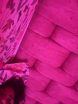 420Geminis online show from December 8, 2024, 5:29 am