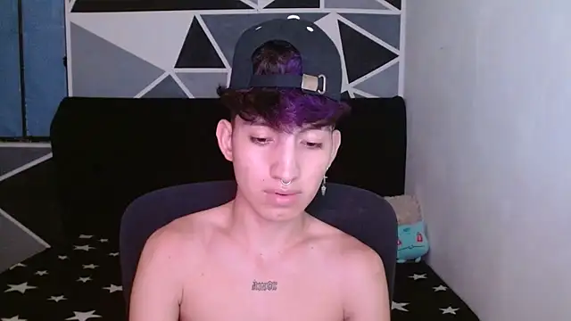 Snapshot of littlextreme chatting on December 26, 2024, 4:53 am littlextreme online show from December 26, 2024, 4:53 am