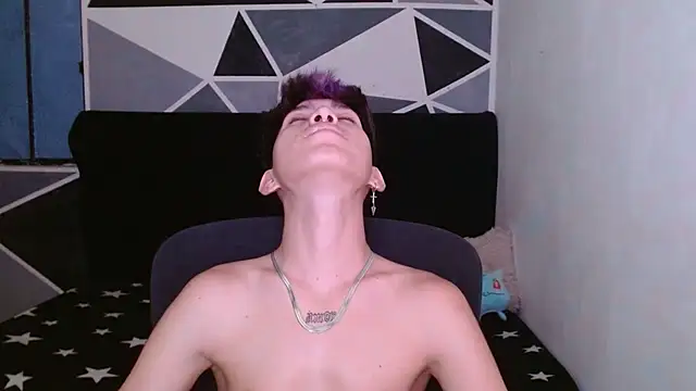 Snapshot of littlextreme chatting on December 28, 2024, 4:08 am littlextreme online show from December 28, 2024, 4:08 am