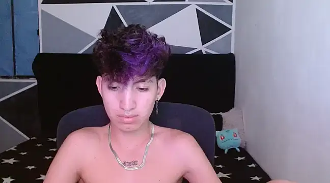 Snapshot of littlextreme chatting on December 28, 2024, 7:11 am littlextreme online show from December 28, 2024, 7:11 am