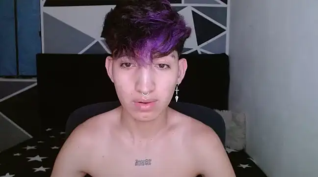 Snapshot of littlextreme chatting on December 31, 2024, 6:48 am littlextreme online show from December 31, 2024, 6:48 am