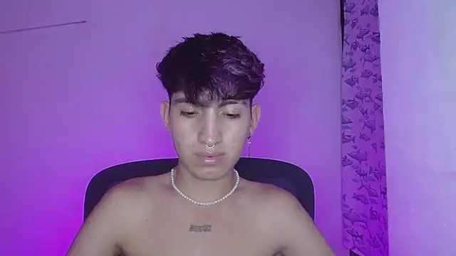 Snapshot of littlextreme chatting on February 18, 2025, 4:26 am littlextreme online show from February 18, 2025, 4:26 am