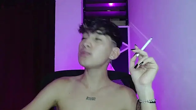 Snapshot of littlextreme chatting on March 22, 2025, 10:17 am littlextreme online show from March 22, 2025, 10:17 am