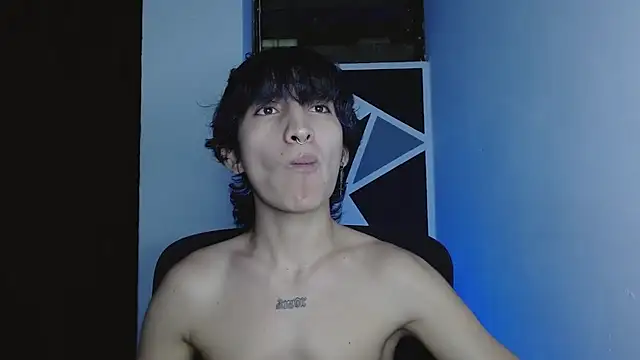 Snapshot of littlextreme chatting on February 26, 2026, 12:53 am littlextreme online show from February 26, 2026, 12:53 am