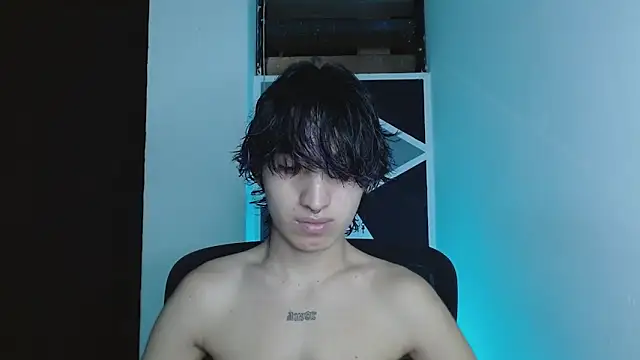 Snapshot of littlextreme chatting on March 9, 2026, 1:42 am littlextreme online show from March 9, 2026, 1:42 am