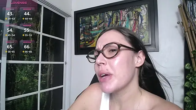 brianna 196 online show from May 14, 2026, 7:09 pm