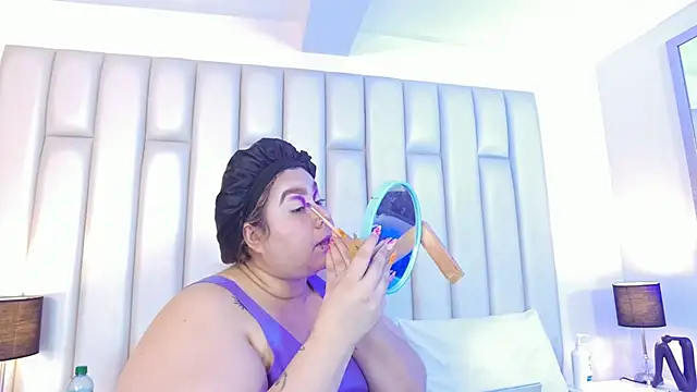 aandreaperez online show from July 31, 2026, 12:59 pm