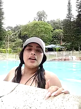 Snapshot of Kirara_22 chatting on May 8, 2026, 6:46 pm Kirara 22 online show from May 8, 2026, 6:46 pm