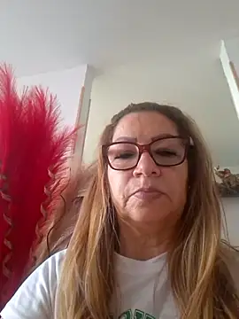 gisela27 online show from July 19, 2026, 7:28 pm