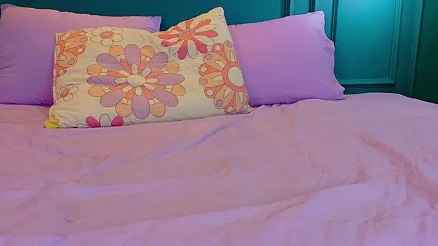 ale cam online show from March 15, 2026, 3:51 pm