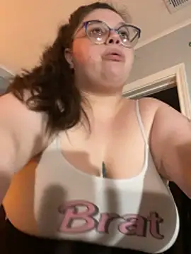 Snapshot of ItsBunniBabe chatting on June 22, 2026, 1:51 am ItsBunniBabe online show from June 22, 2026, 1:51 am