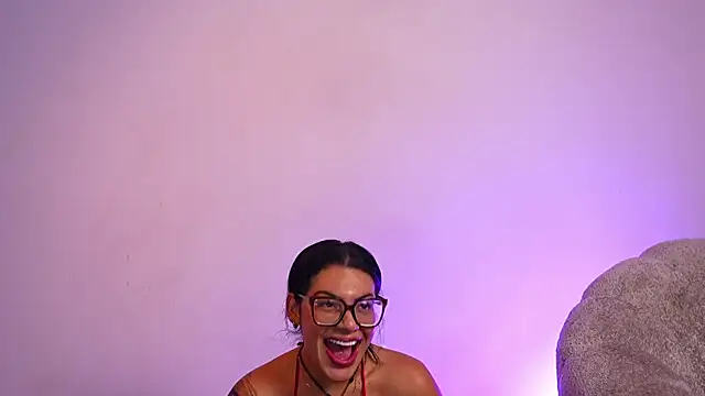anyiled hot online show from May 16, 2026, 2:30 am