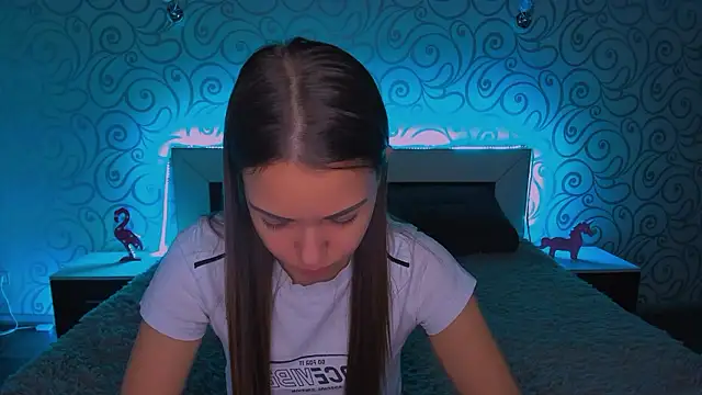 Snapshot of AlexaBarkley chatting on December 5, 2024, 3:26 am AlexaBarkley online show from December 5, 2024, 3:26 am