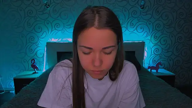 Snapshot of AlexaBarkley chatting on December 12, 2024, 3:21 am AlexaBarkley online show from December 12, 2024, 3:21 am