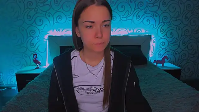 Snapshot of AlexaBarkley chatting on December 13, 2024, 6:21 am AlexaBarkley online show from December 13, 2024, 6:21 am