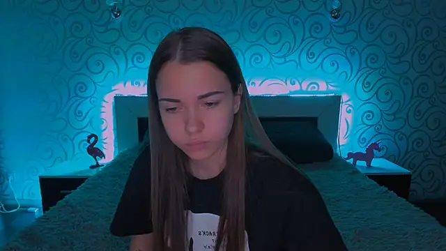 Snapshot of AlexaBarkley chatting on December 20, 2024, 6:19 am AlexaBarkley online show from December 20, 2024, 6:19 am